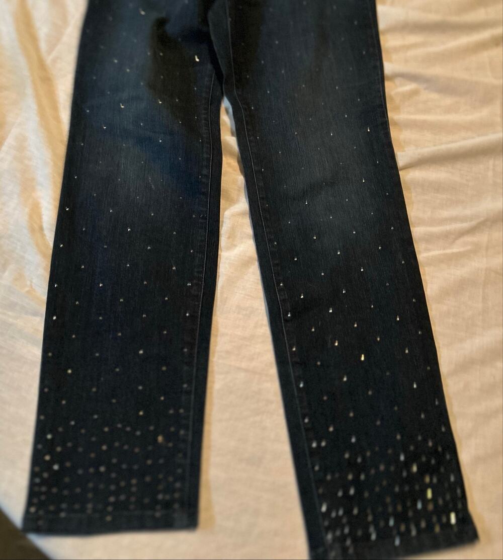 Chico's Women's straight platinum 1.5 grommets  blue jeans preowned